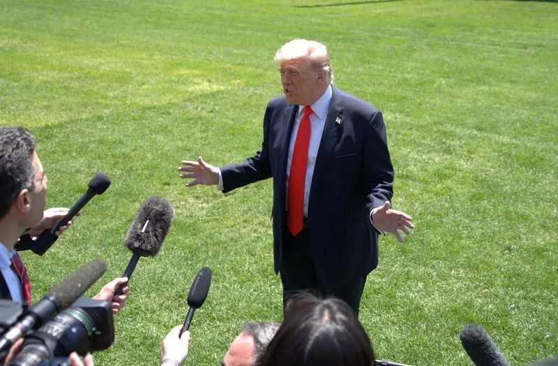 Trump afirma que hutíes acordaron no pelear con EE.UU.