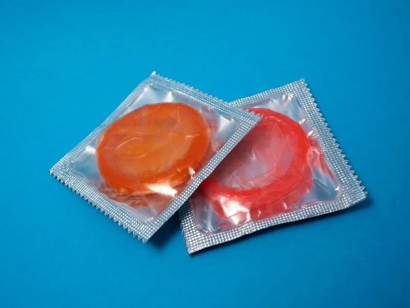 condones